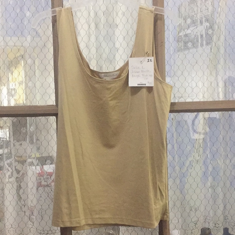 Women’s Top